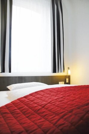 Comfort Single Room, Non Smoking, City View - ALCATRAZ Hotel am Japanischen Garten (Kaiserslautern)