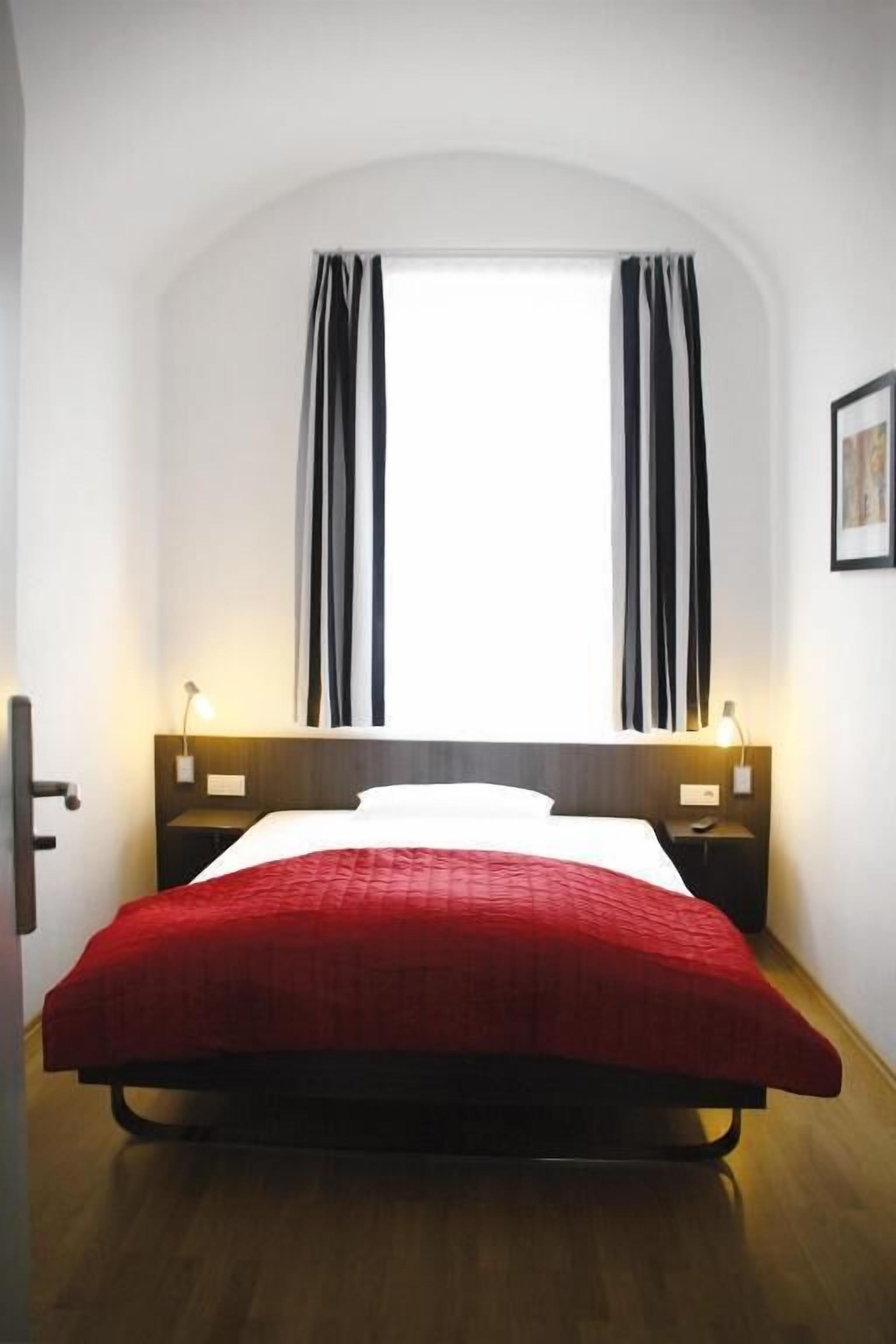 Comfort Single Room, Non Smoking, City View