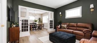 Dog & Family Friendly, 3 Blocks to Beach & Bars