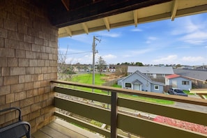 Property grounds - A Craftsman style gem, hot tub, close to ocean (Pacific City)