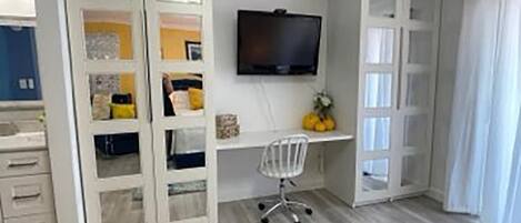 House, Multiple Beds (Seagull Villas #3)