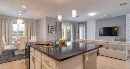 New Listing! Spacious House 5BR w/Pool