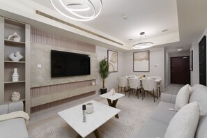 Living area - Large Flat with High Floor in Marina (Dubai)