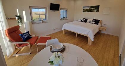 Ferienwohnung Weitblick³ Abendlicht
Gemütliches , neues Appartement