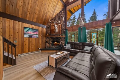 Northern Light Lodge