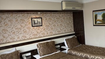 Tremannsrom – standard, balkong | Wi-fi (inkludert)