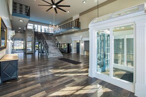 Interior - Lux Mins To Nascar HOF CDIA & Atrium Health (Charlotte)