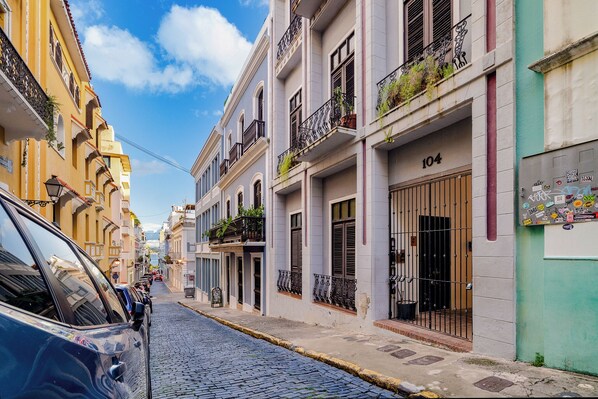 Exterior detail - Premium Penthouse in Old San Juan Oceanside (San Juan)