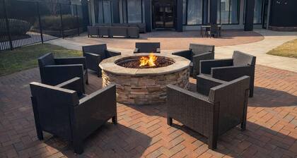 Hawthorn By Wyndham Dallas Love Field Airport