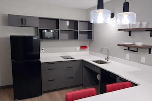 Room - Hawthorn Extended Stay by Wyndham Miamisburg Dayton South (Miamisburg)