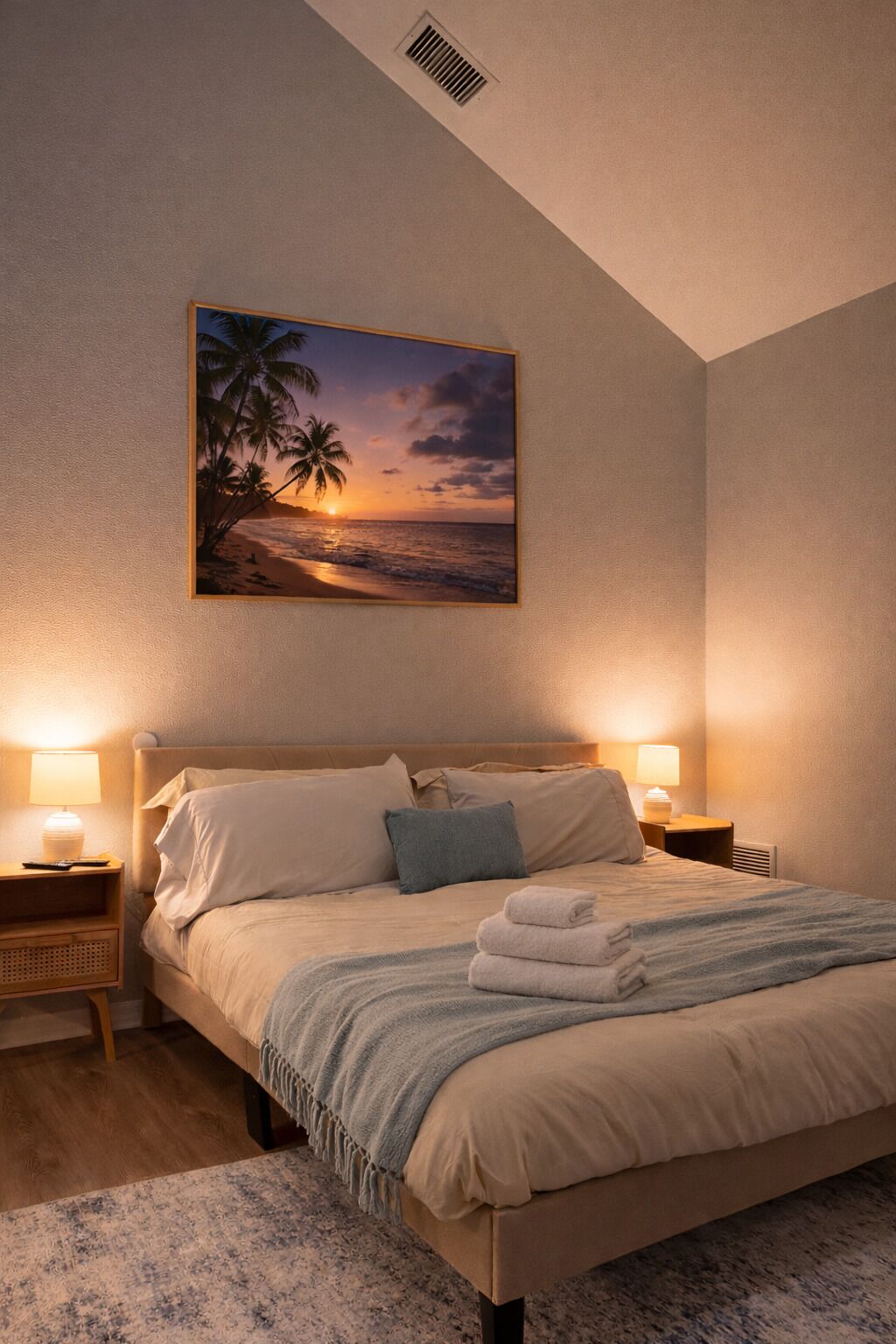 Iron/ironing board, WiFi, bed sheets