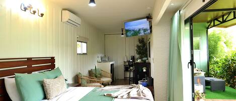 1 bedroom, WiFi, bed sheets