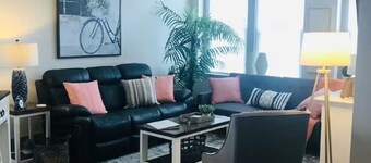 Cozy 2-bedroom lodge in gorgeous Scottsville with AC