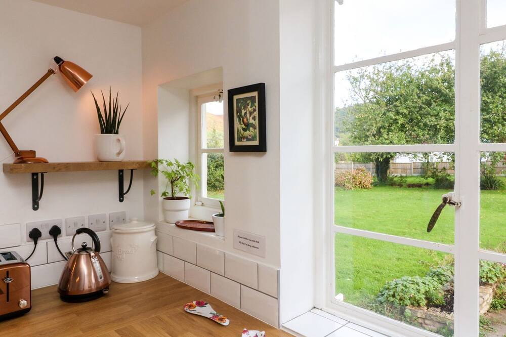Barton Lodge - Timberscombe