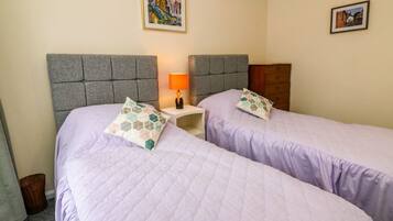 3 bedrooms, individually decorated, individually furnished