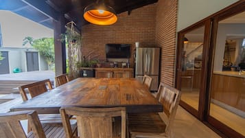 Casa, para fumantes | 3 quartos