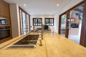 Maison, fumeur | 3 chambres