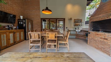 Casa, para fumantes | 3 quartos