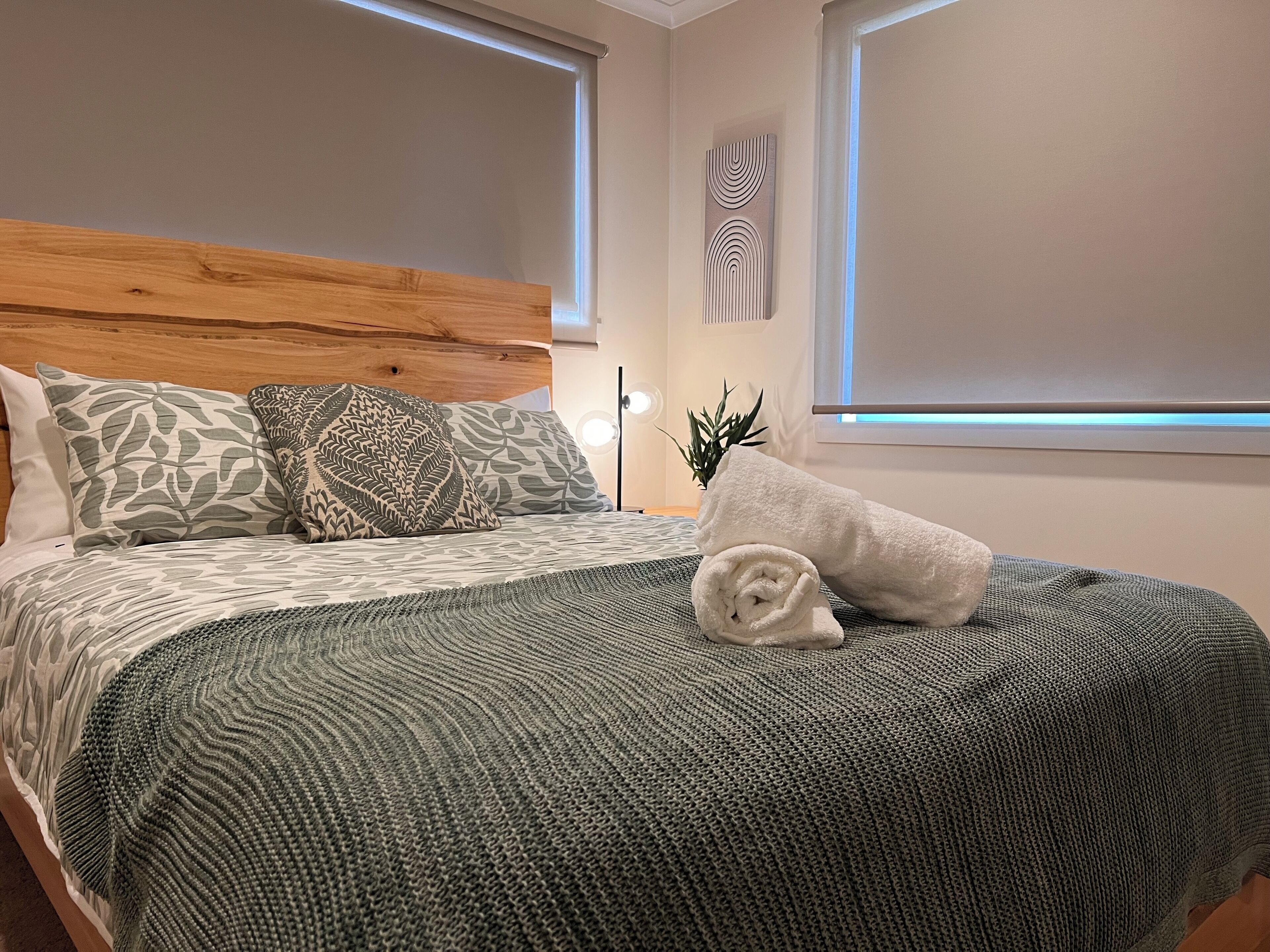 Fer et planche à repasser, Wi-Fi, literie fournie