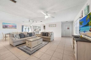 TV, offices - Beach Days & Pool Nights | 3BR Home Near AMI (Bradenton)