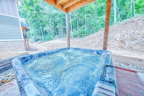 Bain à remous extérieur