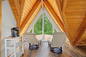 Interior - Modern Mountain Escape – Luxury 3-Suite Chalet with Game Room & Hot Tub (Gatlinburg)