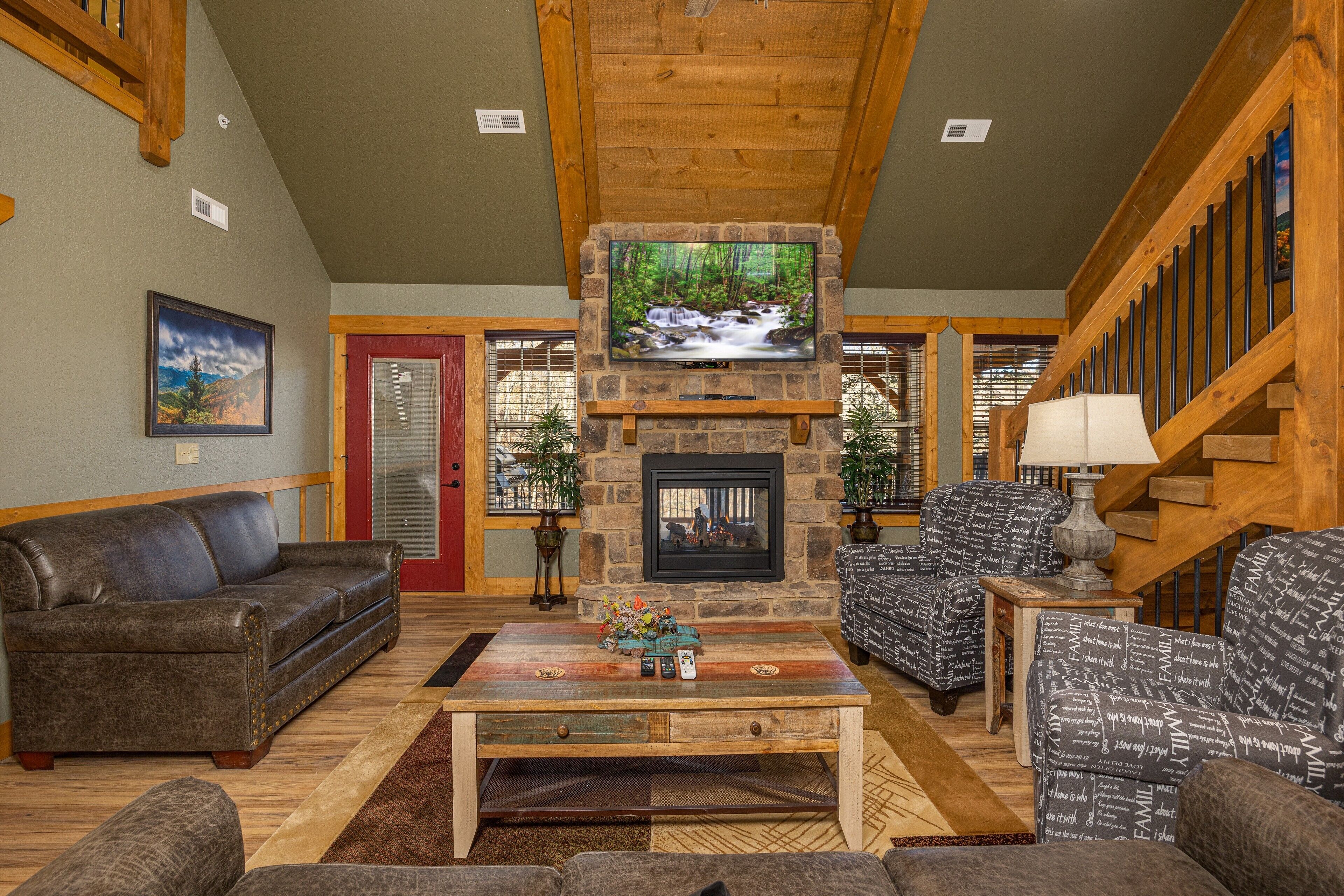 Smart TV, fireplace, DVD player, table football