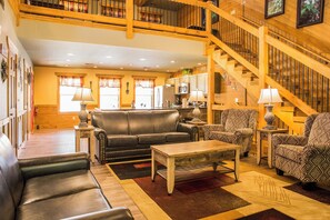 Smart TV, fireplace, DVD player - Gatlinburg Pool Pad | Indoor Pool • Sauna • Theater • Sleeps 10 (Gatlinburg)