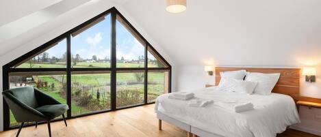 旅行用ベビーベッド、WiFi (無料)