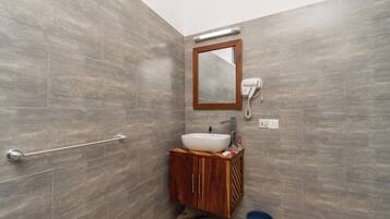 Deluxe Double Room, Pool View | Bathroom | Shower, hair dryer, bathrobes, slippers