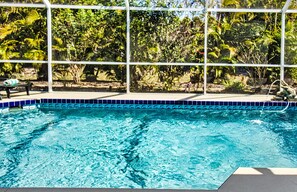 Nicht klassifiziertes Bild, 3 von 33, Schaltfläche