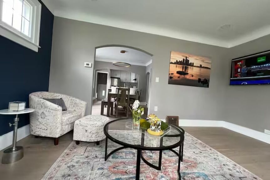 Cute Modern Home With Basement - Ferndale, MI