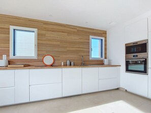 Fridge, microwave, oven, dishwasher - Magdalena by Interhome (Penmarc'h)