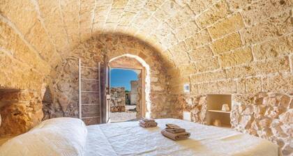 Wunderschönes Anwesen mit Pool, Meerblick, Garten