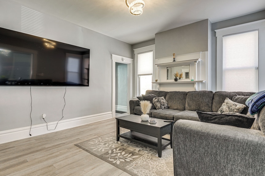 Walk To Trolley District: Olde Towne East Retreat - Columbus, OH