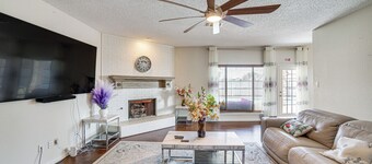 Walk to Lake Ray Hubbard: Spacious Home w/ Pool