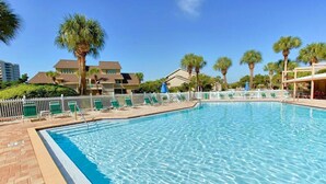 Condo, nhiều giường (Seascape Golf Villas 4A) | Hồ bơi | Hồ bơi ngoài trời, hồ bơi nước nóng 