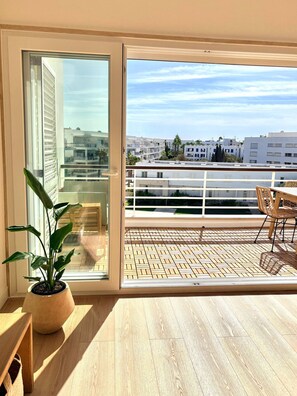 Interior - Novo! Lagos Marina New Penthouse with  pool & view (Lagos)