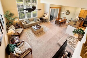 Huis, 1 kingsize bed met slaapbank (Colony Villas at Waikoloa Beach Resor) | Woonruimte