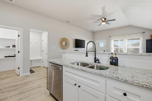 Huckleberry Home in Cimarron Meadows Neighborhood