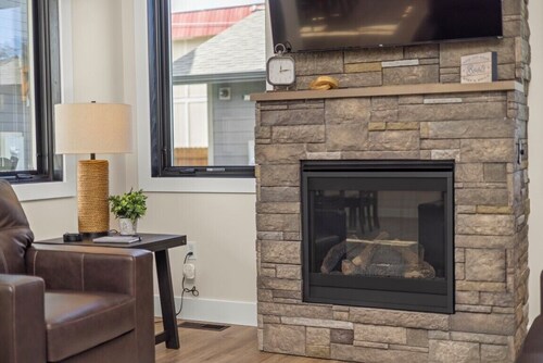 Newly Built 2 Bedroom  at Rock Creek Cottages