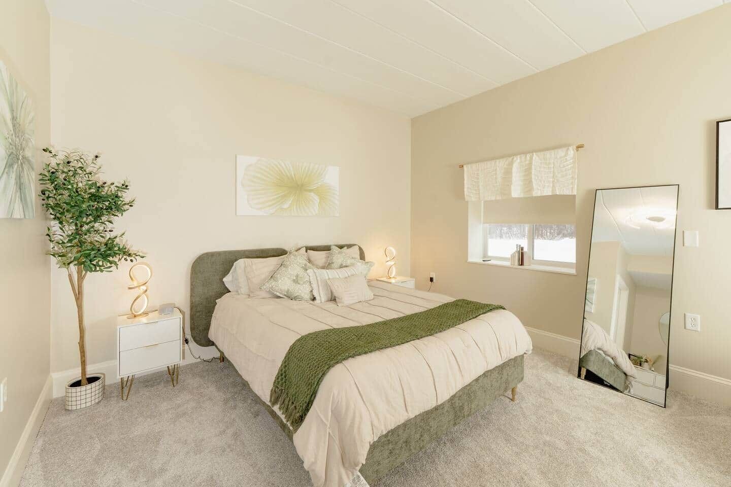 1 多间卧室、熨斗/熨衣板、WiFi、床单