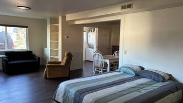 1 habitación, cuna de viaje, wifi gratis y ropa de cama