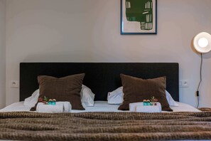 1 chambre, bureau, Wi-Fi, draps fournis