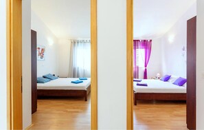 2 bedrooms, free WiFi - Amazing home in Makarska (Makarska)