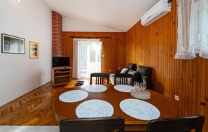 Dining - 3 bedroom amazing apartment in Seline (Seline)