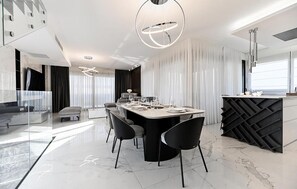 Dining - Awesome home in Sukosan (Sukosan)