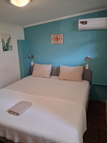 Guesthouse and diving Relive-Curaçao 