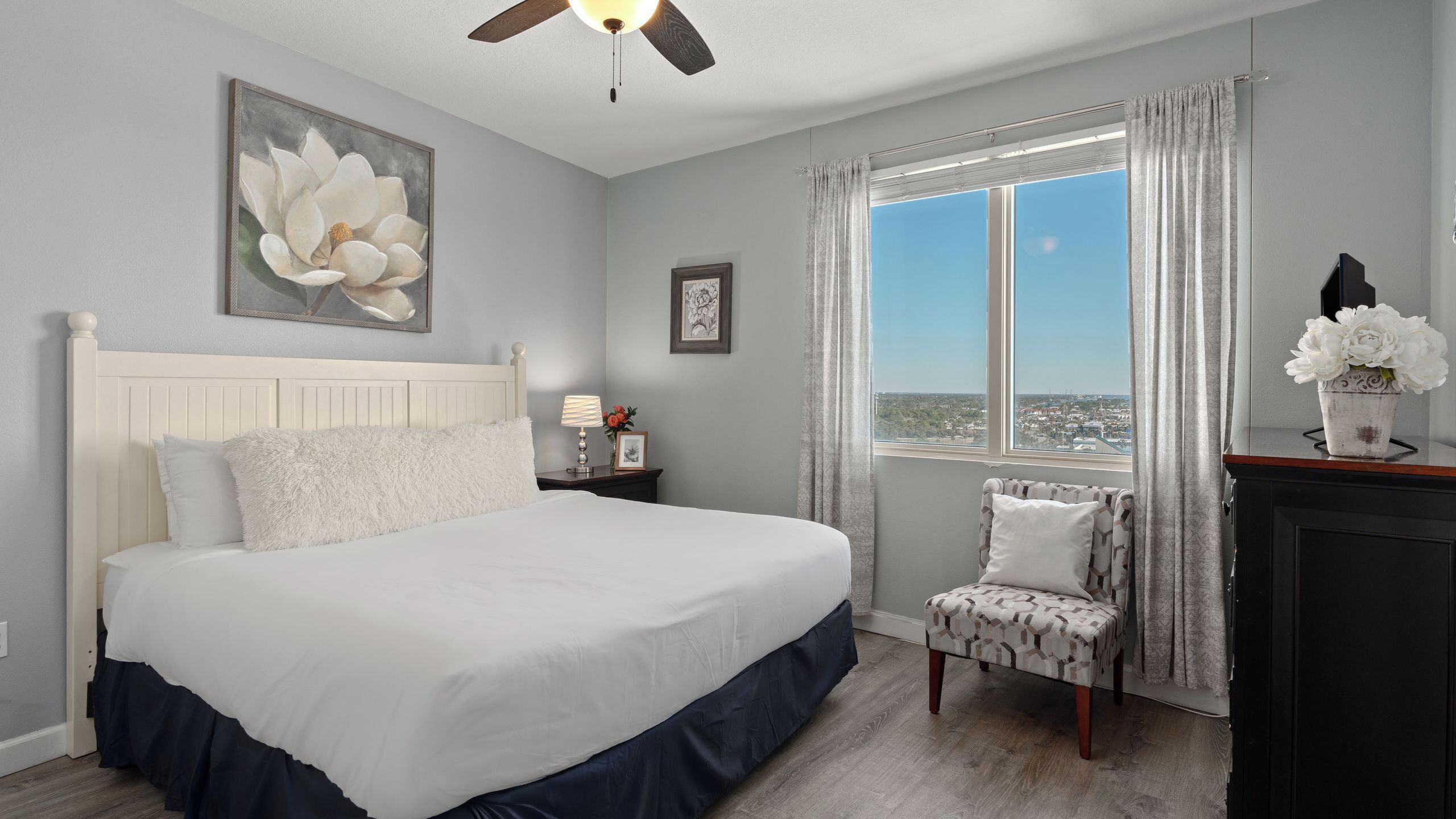 Apartment (3 Bedrooms) | 3 bedrooms, bed sheets