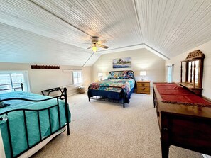 4 bedrooms, free WiFi, bed sheets, wheelchair access